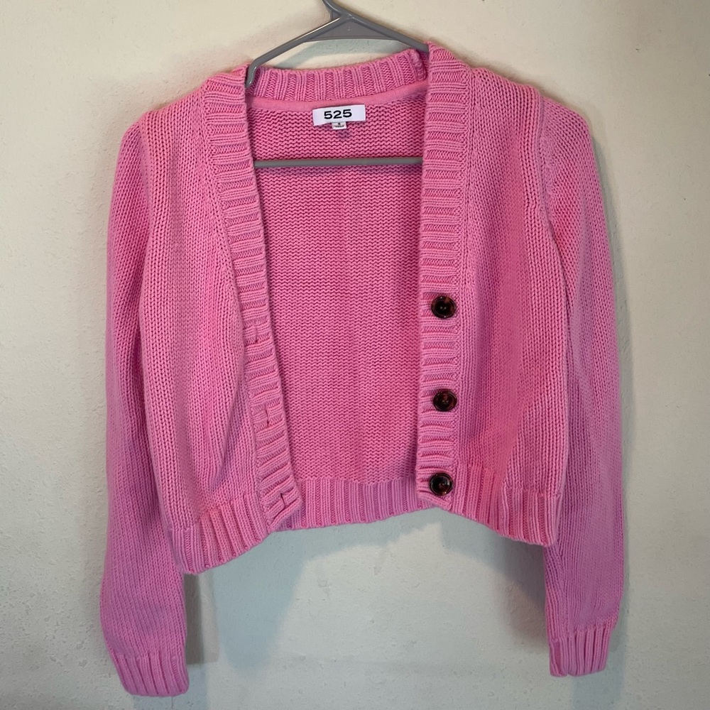 525, pink sweater with brown buttons, size small
